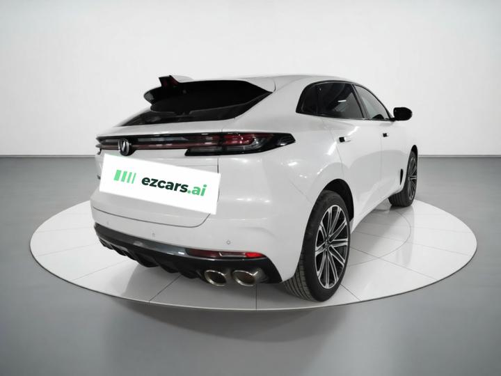 UNI-K 2021 2.0T Premium photo 6