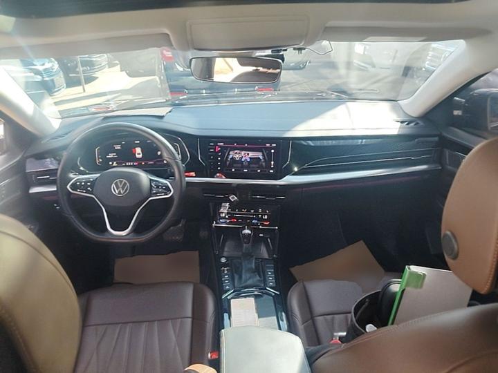 Passat EV 2023 430PHEV Hybrid Luxury photo 5