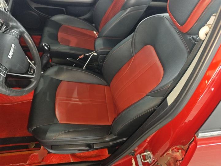 H1 2016 Red Label 1.5L MT Luxury photo 7