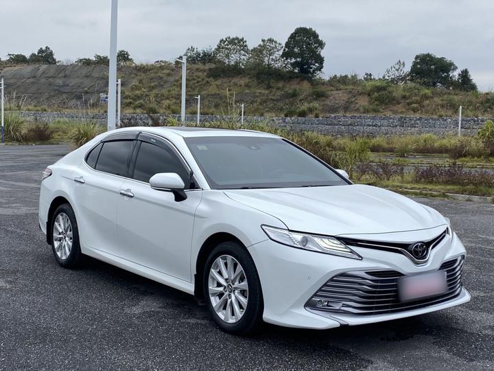 Camry 2021 2.0G Luxury photo 3