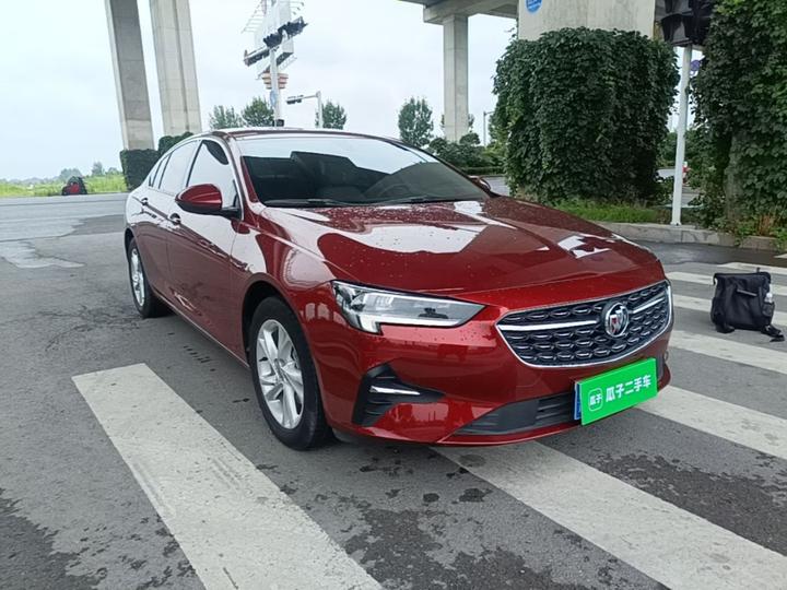 Regal 2020 552T Elite photo 3