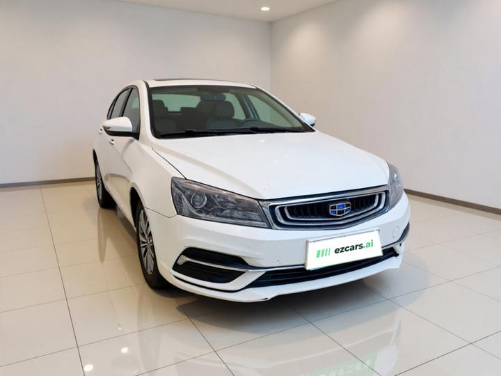Emgrand 2018 1.5L CVT photo 3