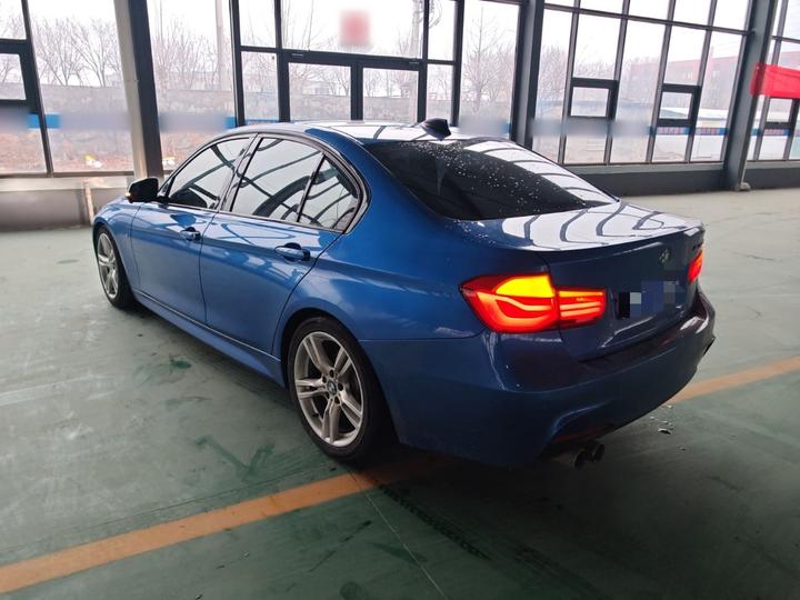 3 Series 2018 320i M Sport Package photo 4