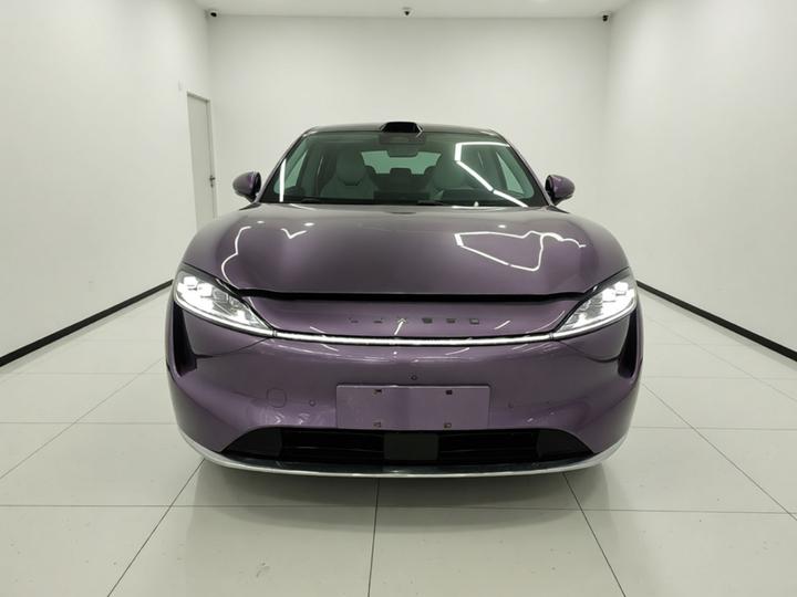HIMA Luxeed R7 2025 EREV 251km Max photo 2