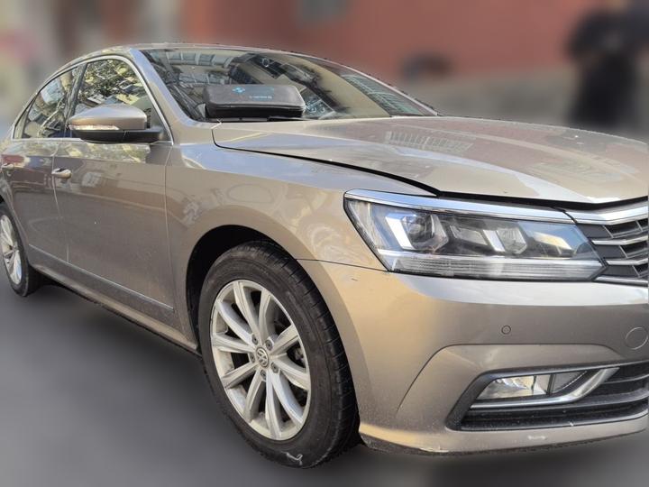 Passat 2017 330TSI DSG photo 3