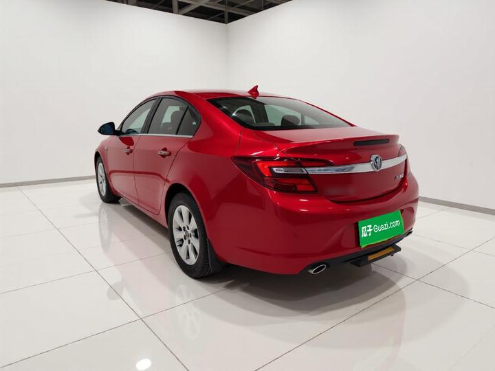 Regal 2015 1.6T Elite Tech photo 4