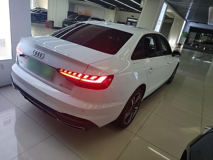 A4L 2022 40 TFSI Luxury Dynamic photo 6