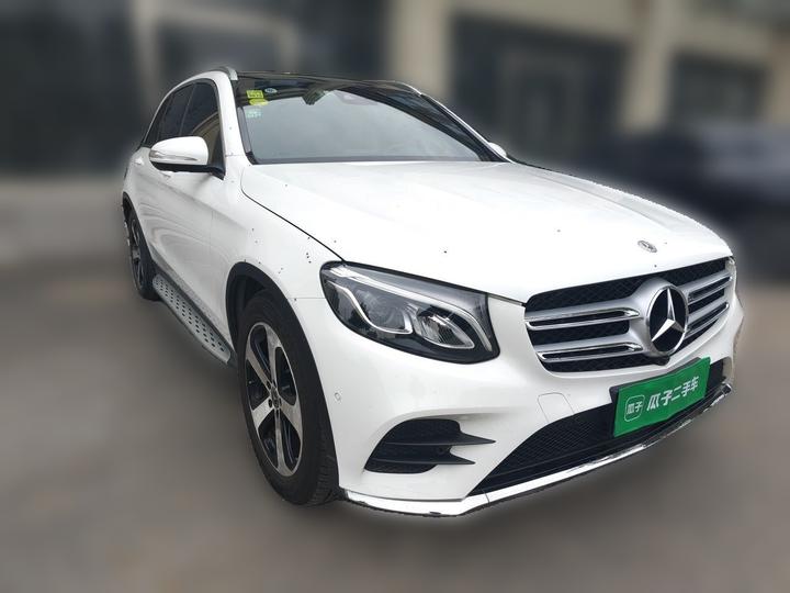 GLC 2017 GLC 260 4MATIC Luxury photo 3