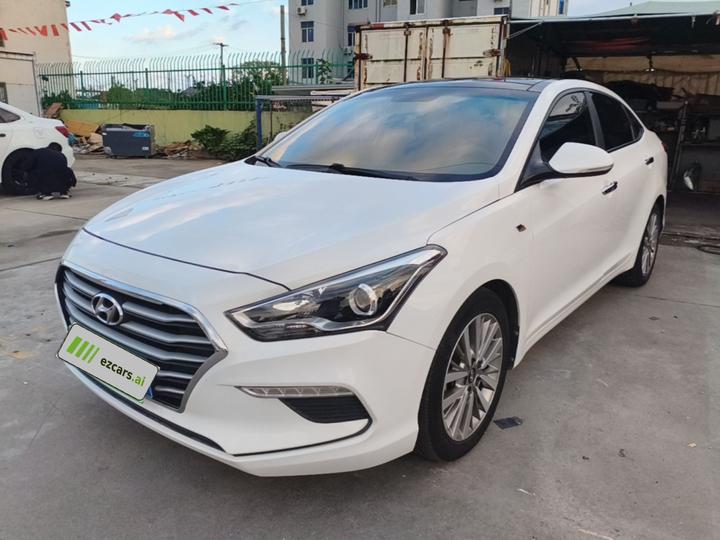 Mistra 2019 1.8L AT Smart GLS China VI