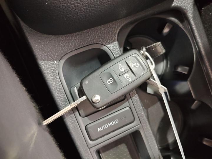 2013 1.8TSI Comfort photo 8