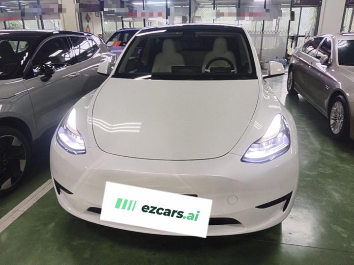 Model Y 2022 Facelift RWD photo 2