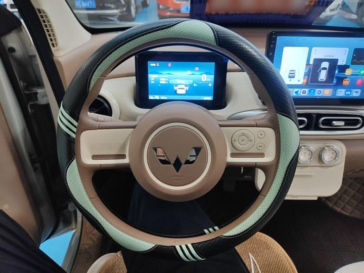 Hongguang MINIEV 2025 4th Gen 4-Door Advanced photo 6