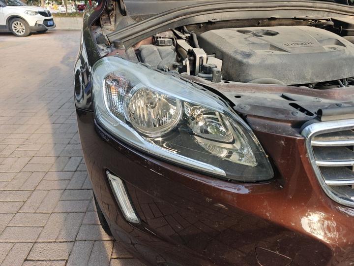XC60 2015 T5 photo 7