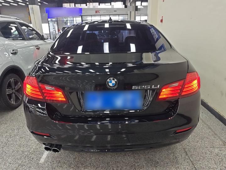 5 Series 2014 525Li Leading photo 3