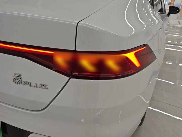 Qin PLUS 2024 Honor EV 420KM photo 7
