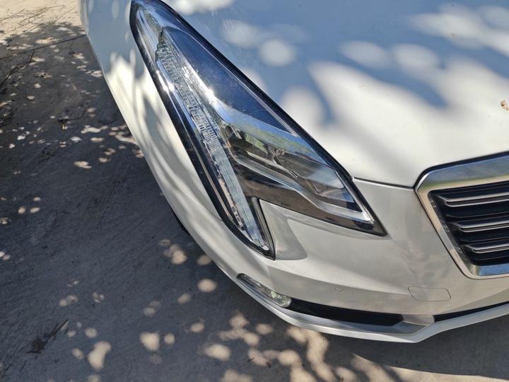 XTS 2018 28T Elite photo 7