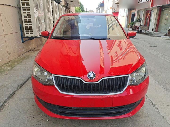 Fabia 2017 1.4L AT photo 2