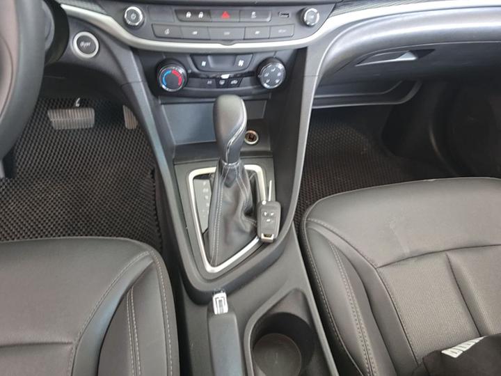 Excelle 2021 Facelift 1.3T AT Mild Hybrid Progressive photo 5