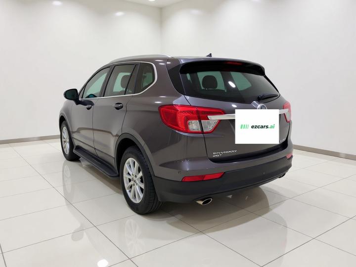 Envision 2017 20T RWD Leading photo 4