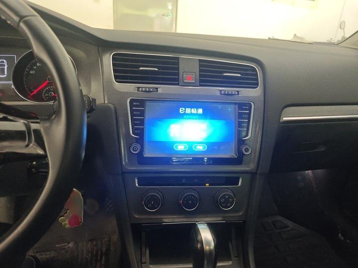 Golf 2015 1.4TSI AT Comfort photo 5