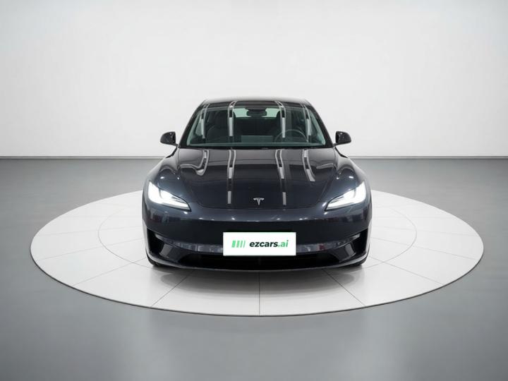 Model 3 2023 RWD photo 2