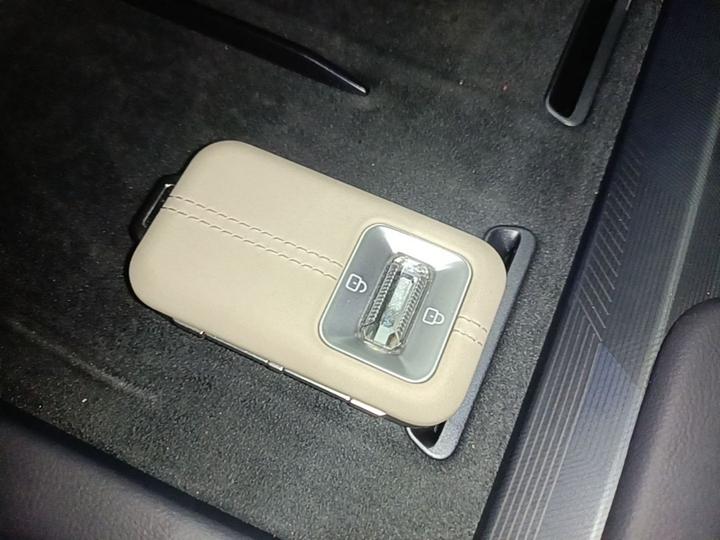 001 2026 103 AWD Ultra+ photo 8