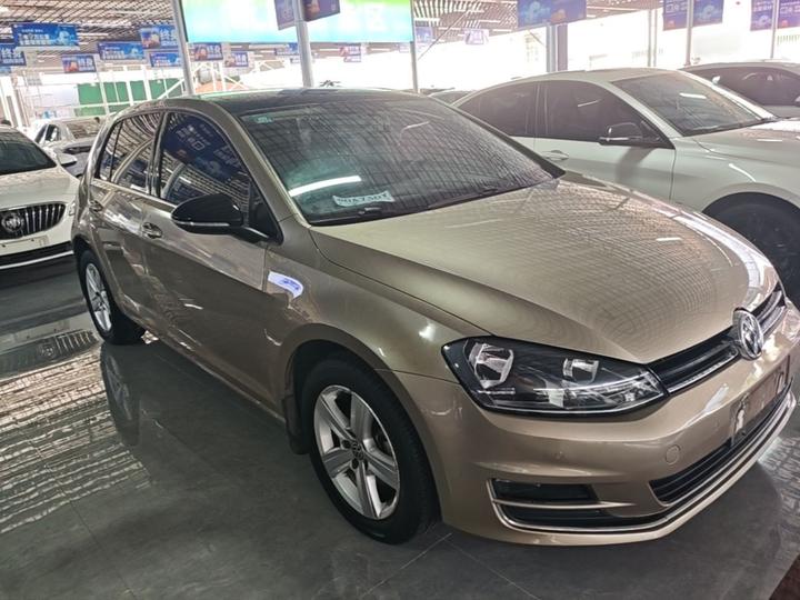 Golf 2017 1.6L AT Comfort Anniversary Edition photo 3