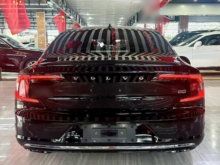 S90 2024 B5 Luxury photo 3