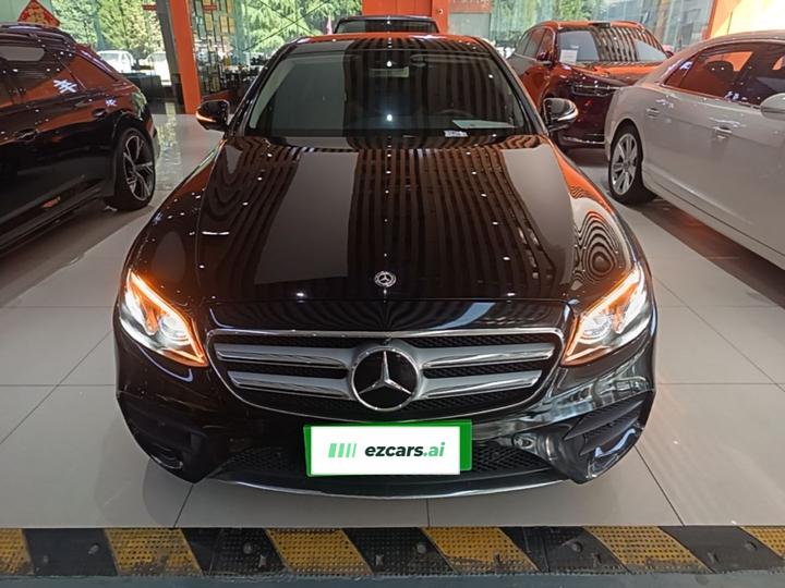 E-Class 2017 E 320 L Sport 4MATIC photo 2