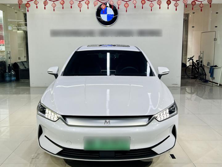 Qin PLUS 2021 EV 500KM Luxury photo 2