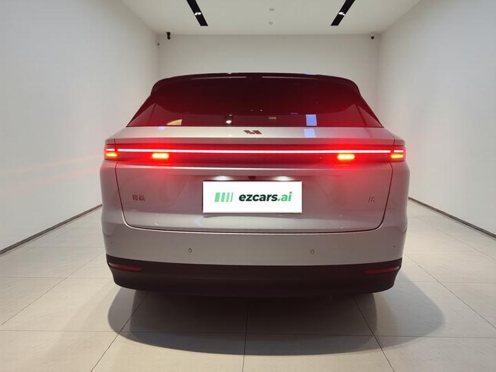 Li Auto i6 2025 AWD Standard photo 3