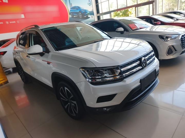 Tharu 2022 280TSI RWD Luxury photo 3