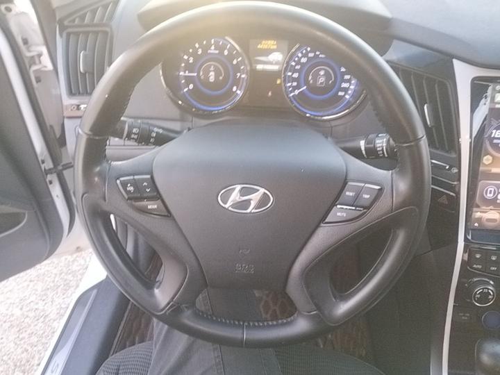 Sonata 2014 2.0L AT Leading photo 6