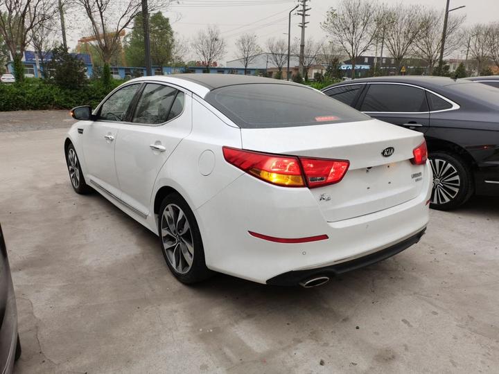 K5 2015 2.0L AT LUX photo 4