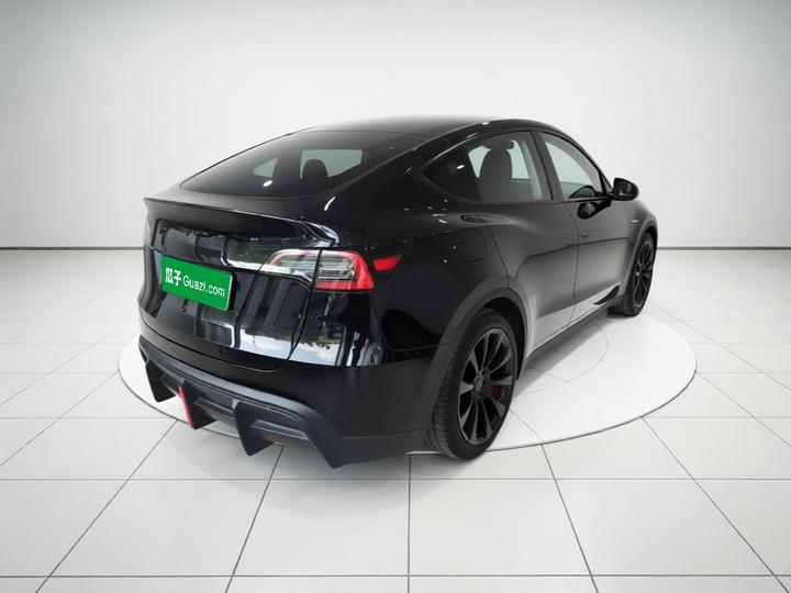 Model Y 2023 RWD photo 6