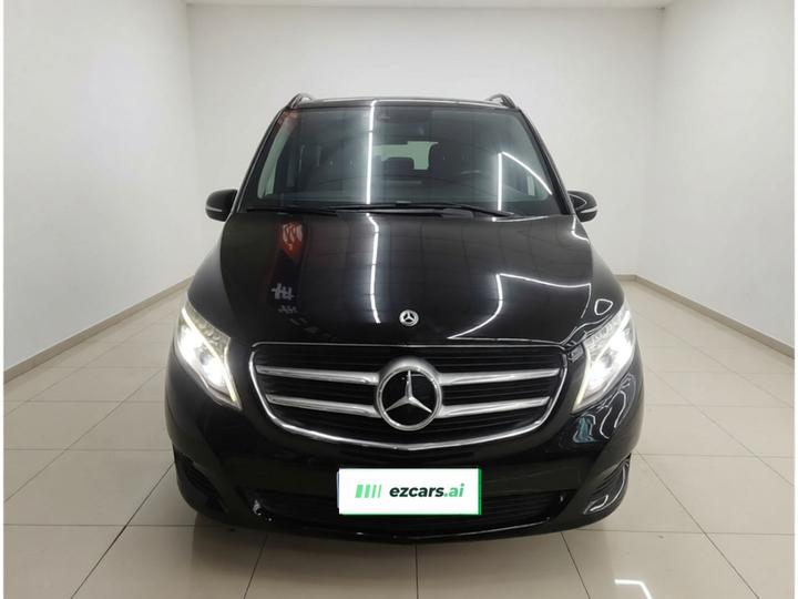 V-Class 2017 V 260 Pilot photo 2