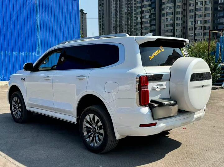 500 EV 2026 Hi4-T Smart photo 4