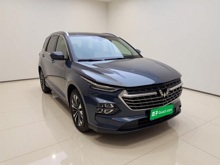 Wuling 2020 1.5T CVT Flagship photo 3