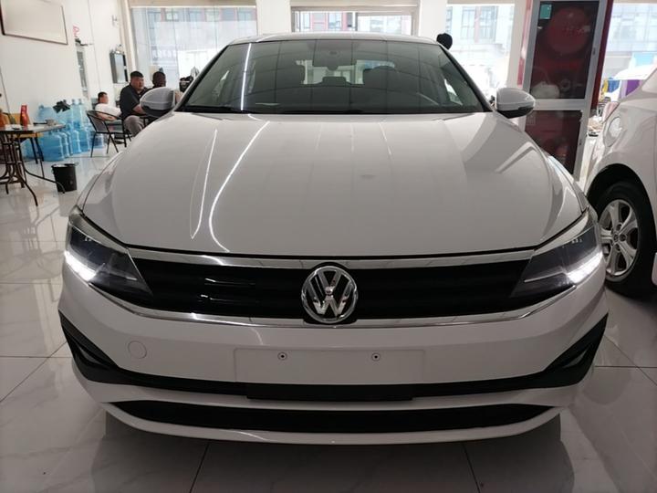 Lamando 2021 230TSI DSG photo 2