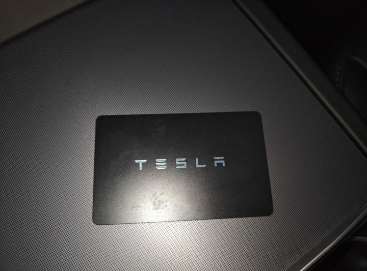 Model 3 2023 Long Range AWD photo 8