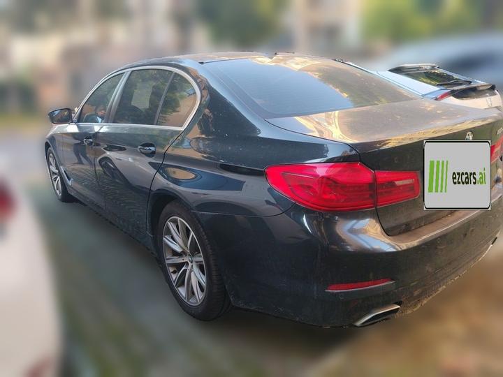 5 Series 2018 528Li Special photo 4