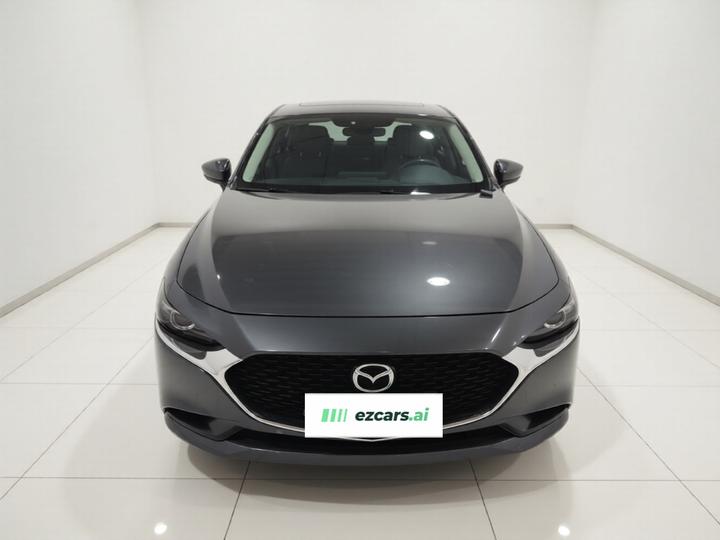 3 Axela 2020 2.0L AT photo 2