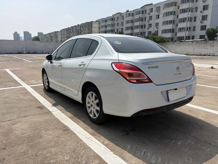 308 2014 Classic 1.6L AT photo 4