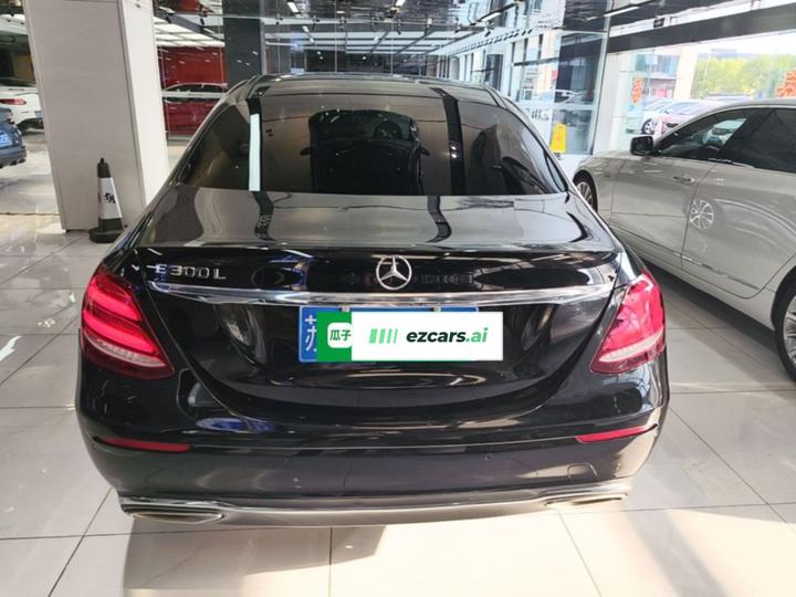 E-Class 2019 E 200 L photo 5