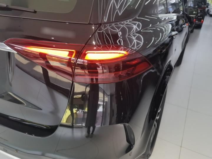 GLE Imported 2026 GLE 350 4MATIC Dynamic photo 7
