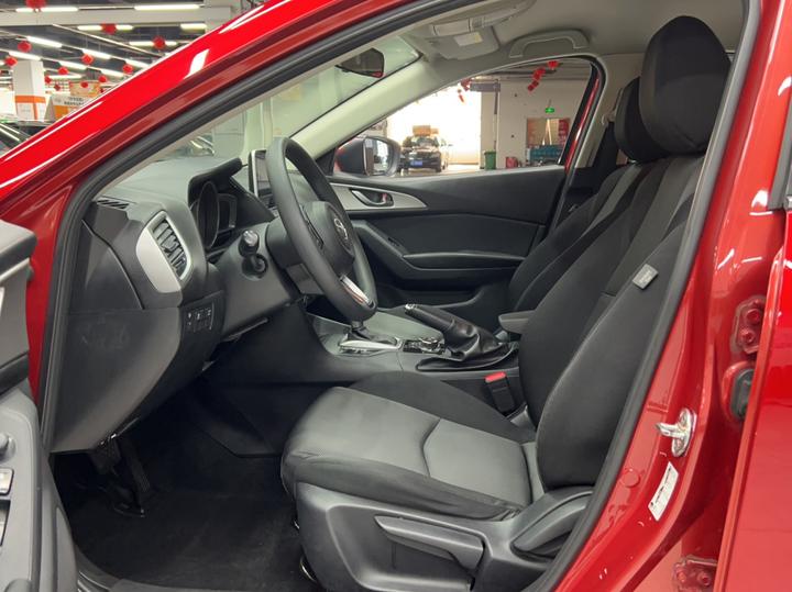 3 Axela 2017 Hatchback 1.5L AT Comfort China V photo 8