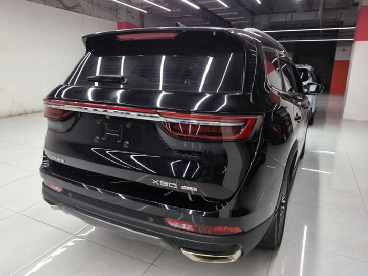 X90 PLUS 2023 1.6TD DCT+ 7-Seater photo 4
