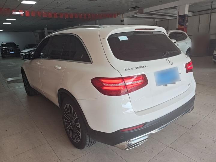GLC 2019 GLC 200 L 4MATIC photo 4