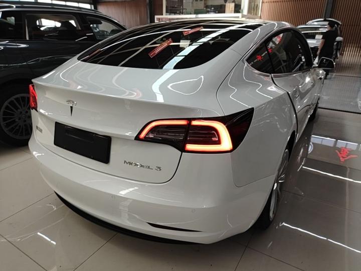 Model 3 2020 Standard Range RWD Upgraded photo 4