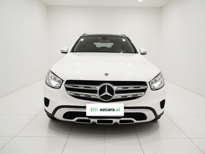 GLC 2021 GLC 260 L 4MATIC Dynamic photo 2